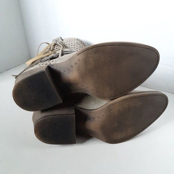 Coconuts by Matisse Women's Boot size 7M Faux Leather Fringe - Picture 8 of 12